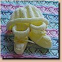 Roll Top Booties & Hat Set $3.00